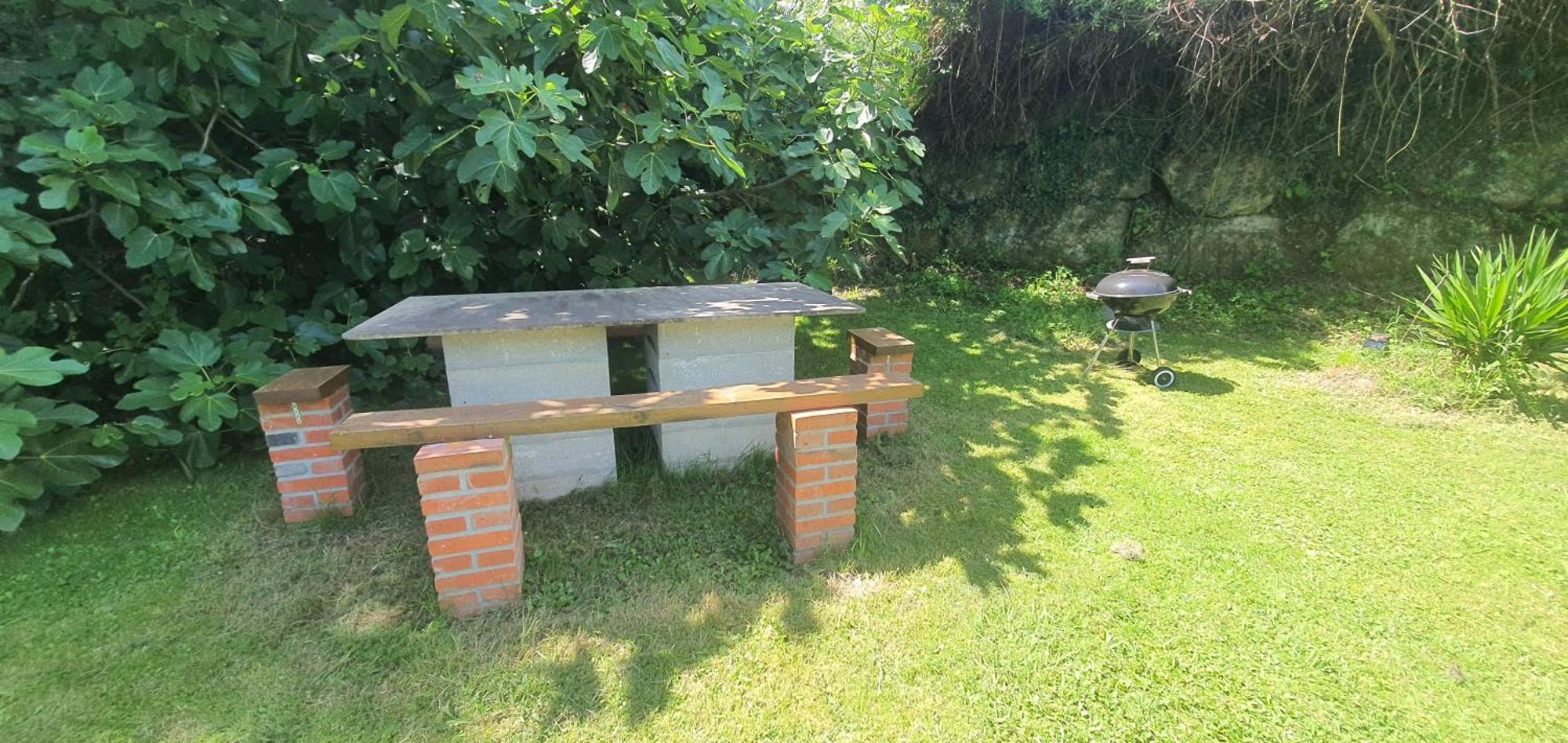 בית הארחה San Bartolomé de Meruelo 	Fuente De Gueelo מראה חיצוני תמונה